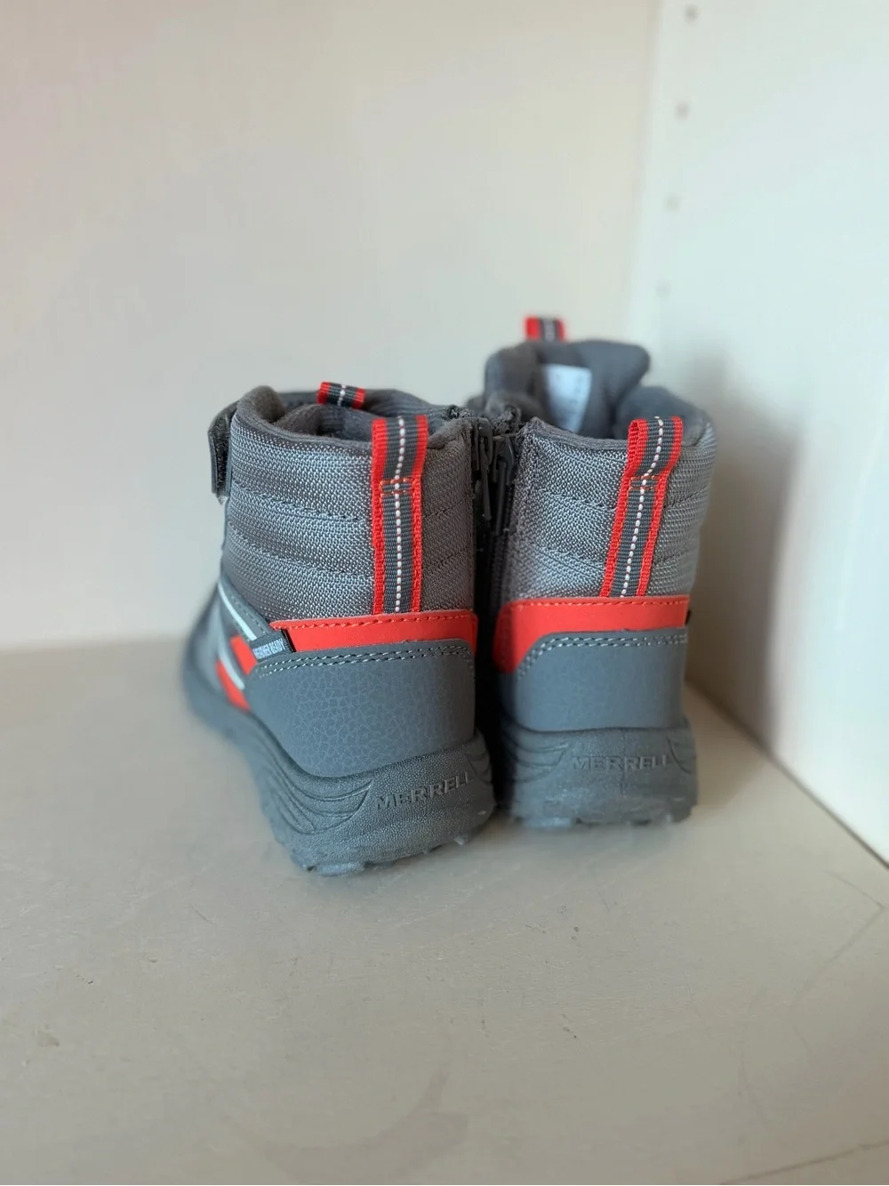 New Polar Trekker Kids' Waterproof Boots - Gray/Platinum